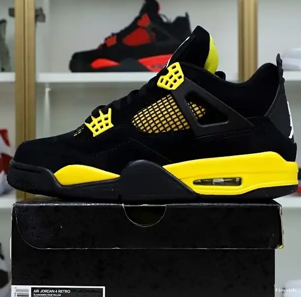  2023 Jordan4 Jordan Air thunder 0702